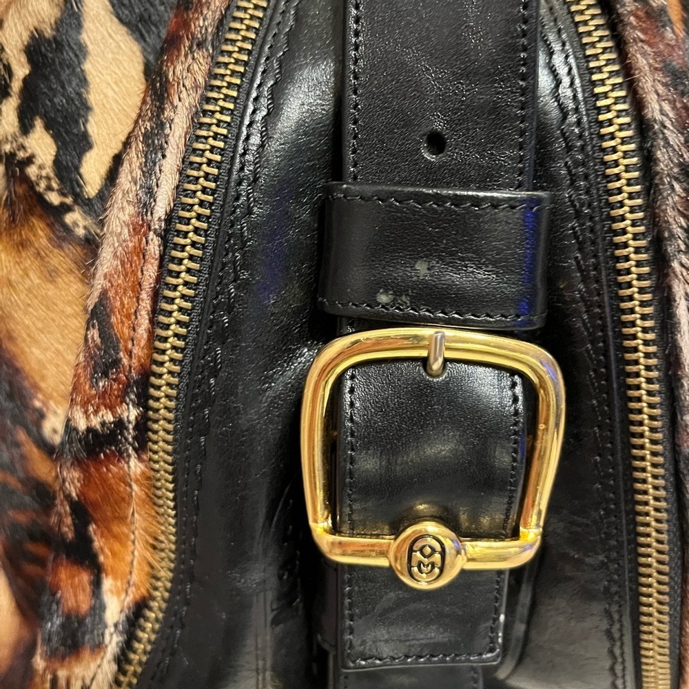 👜 Marino Orlandi Italian Classic Black Leather & Shorthair Fur Bucket Sling Bag - Picture 9 of 17